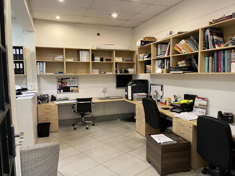 To Let commercial Property for Rent in Paarden Eiland Western Cape